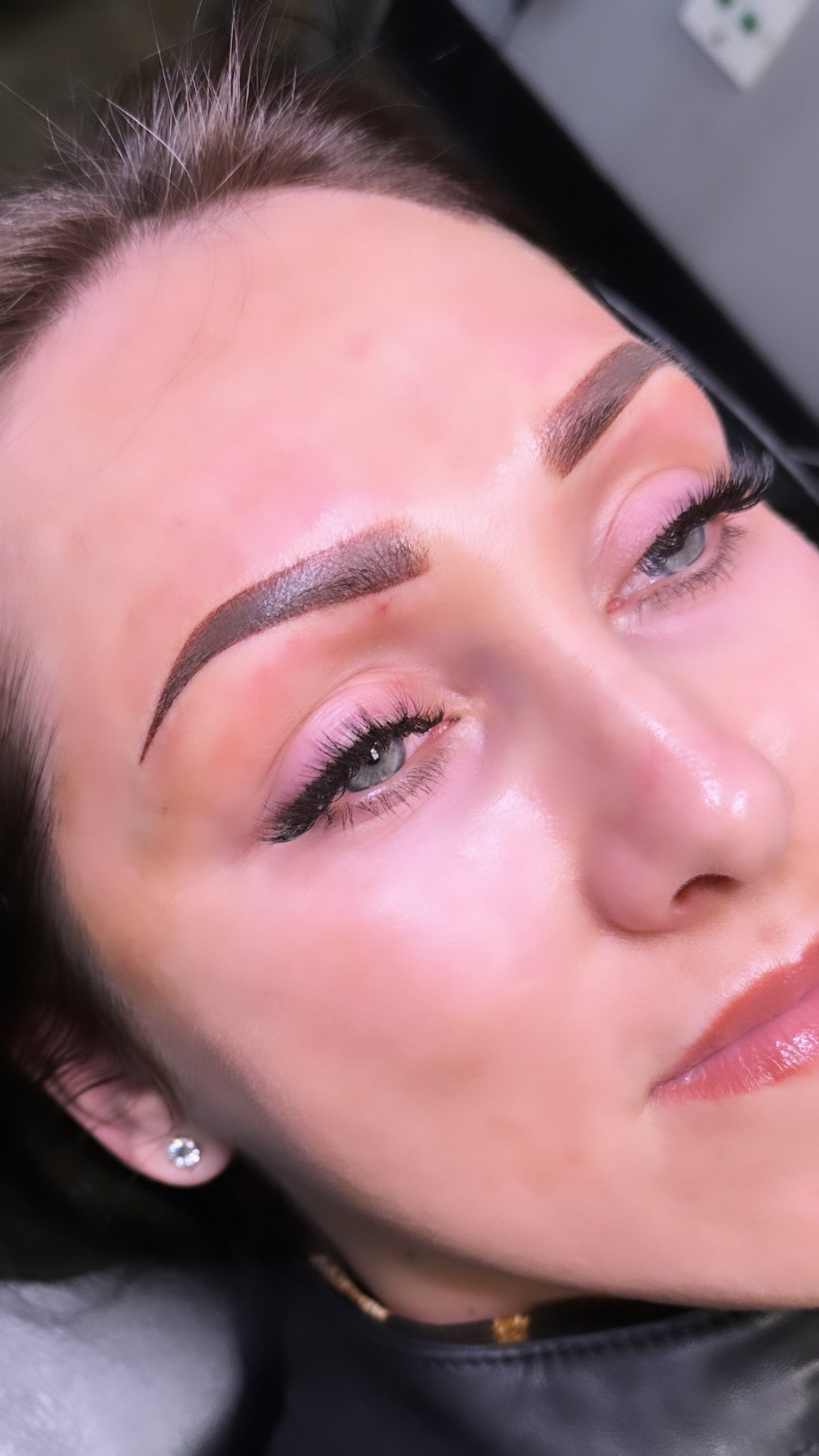 Ombré Powder Brows